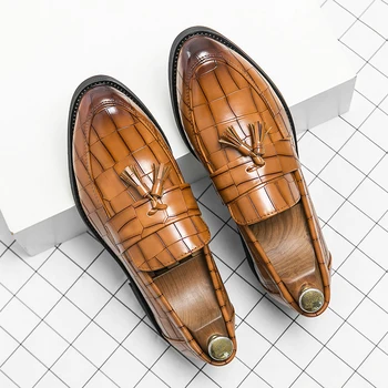 Мужская официальная обувь с кисточками, повседневная удобная обувь, черно-коричневая модная элегантная костюмная обувь, большой размер 38-46